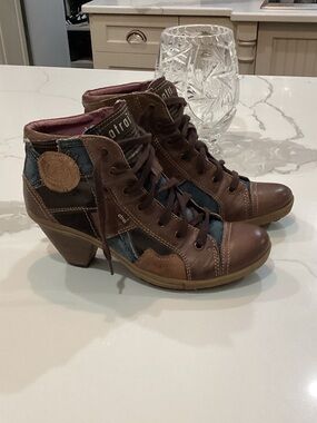 Atrai  Brown and Denim Lace-Up Heeled Ankle Boots